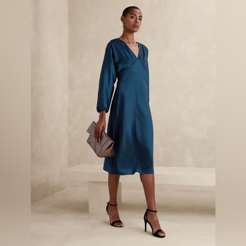 Banana Republic Midnight Blue Apparel